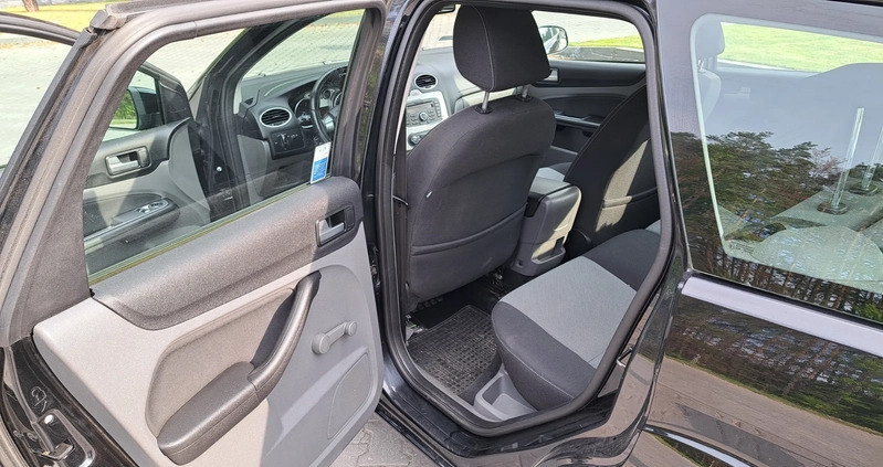 Ford Focus cena 16000 przebieg: 213310, rok produkcji 2010 z Piechowice małe 154
